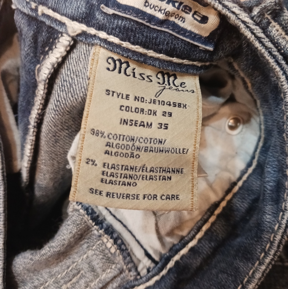 Miss Me Jeans (29) - Picture 3 of 6